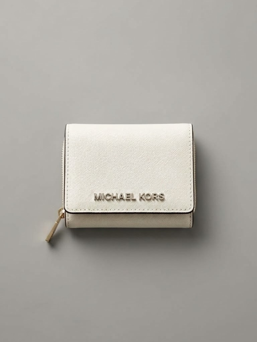 Michael Kors Small Leather Wallet in White Pre-Owned